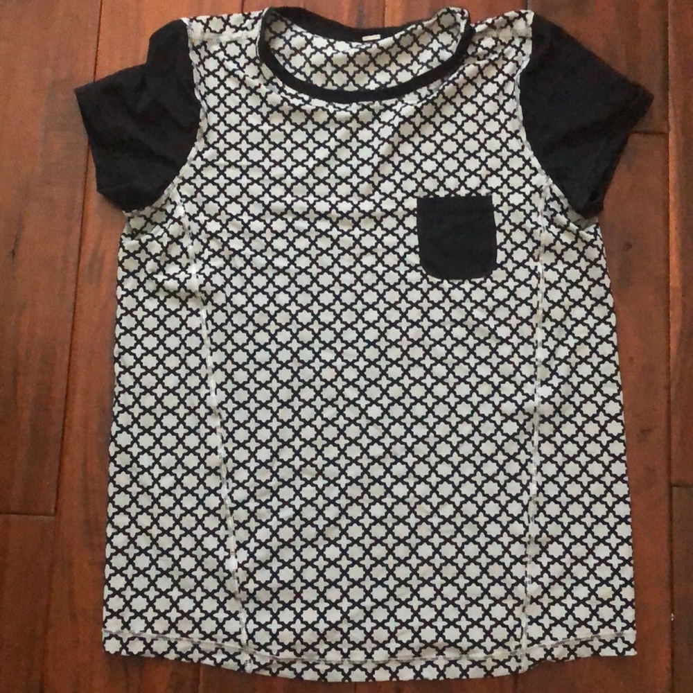 Athletic t shirt